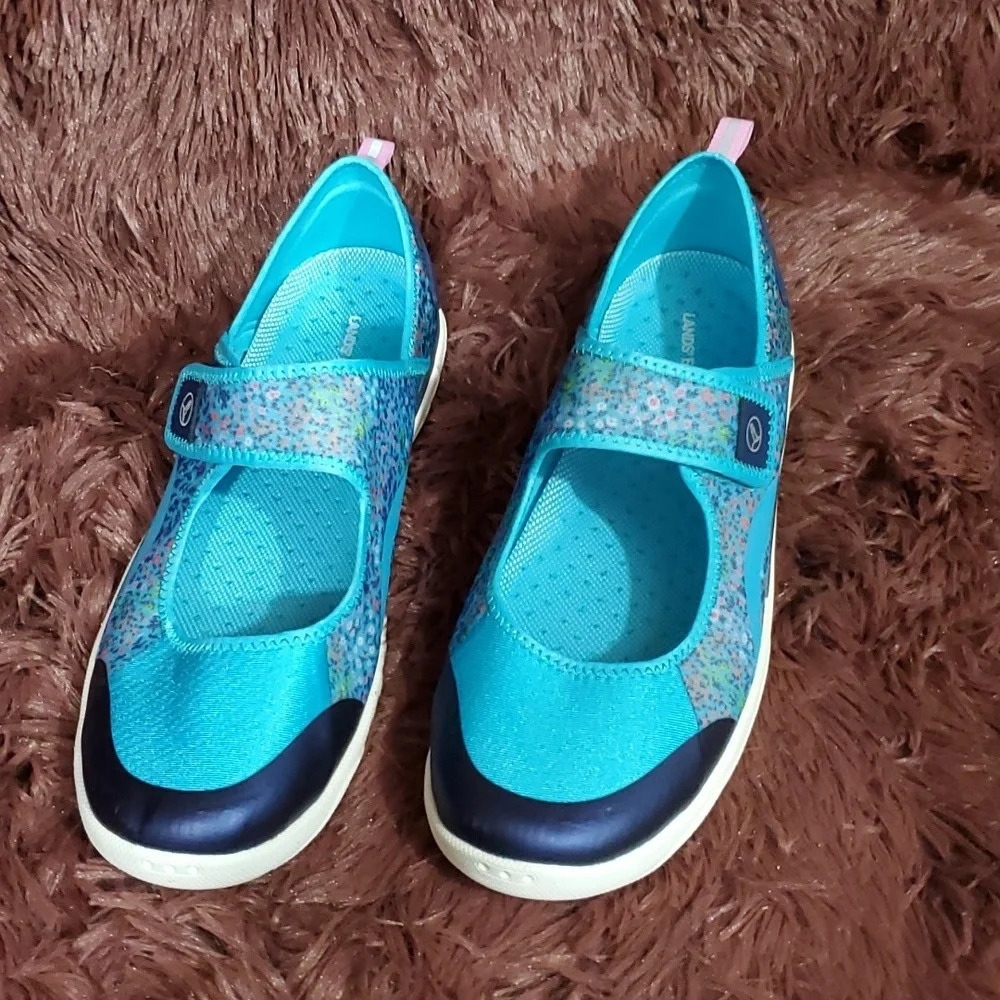 Lands' End Ladies Velcro Floral Shoes